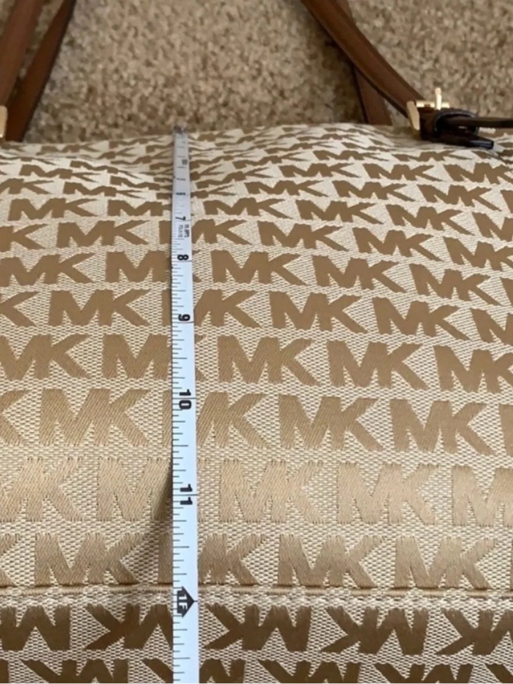 Michael Kors classic michael